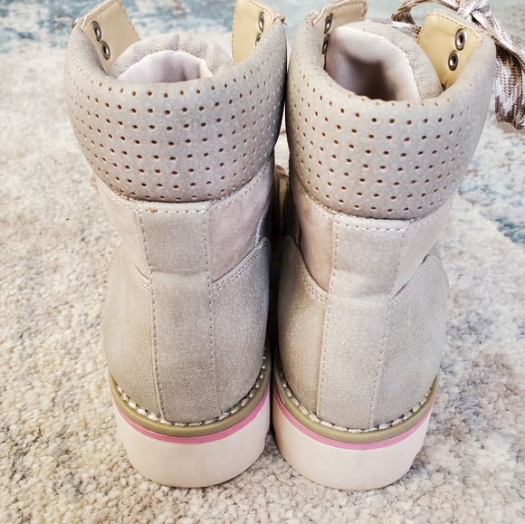 Sole Society boot size 6.5 - Picture 4 of 8